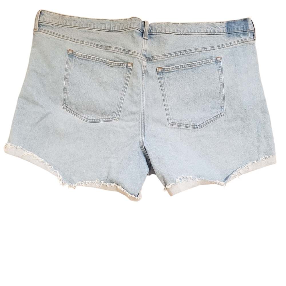 Abercrombie & Fitch Shorts. Baggy Short. Mid Rise. Plus Size. 37/24 - Picture 2 of 4